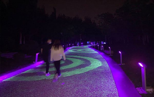 工程特點3新移動端